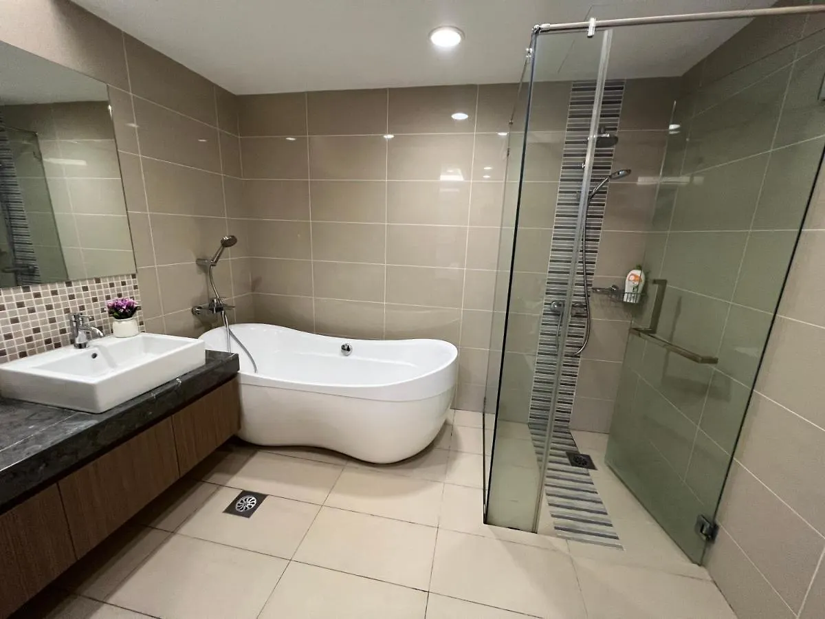 New Sunset Seaview Condo @ Kk Town Kota Kinabalu Apartment